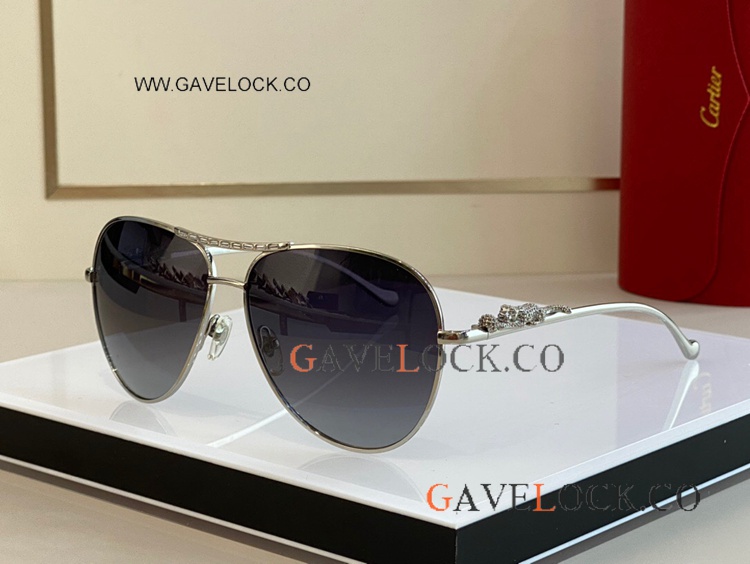 Classic Cartier Aviator Sunglasses Shiny silver leg